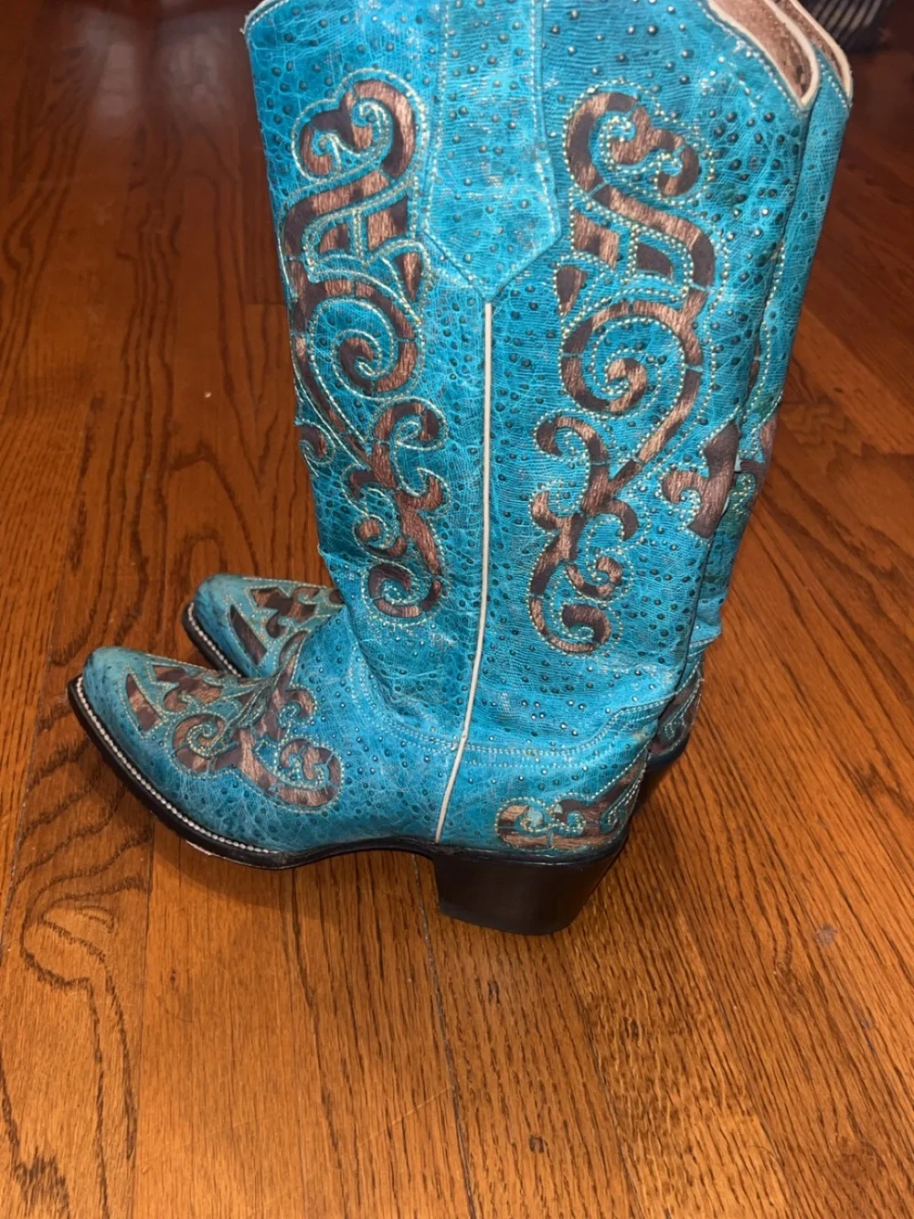 Women's Turquoise Western Embroidered Cowgirl Boots